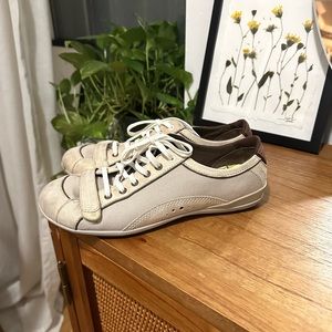 Merrell cream/beige sneakers